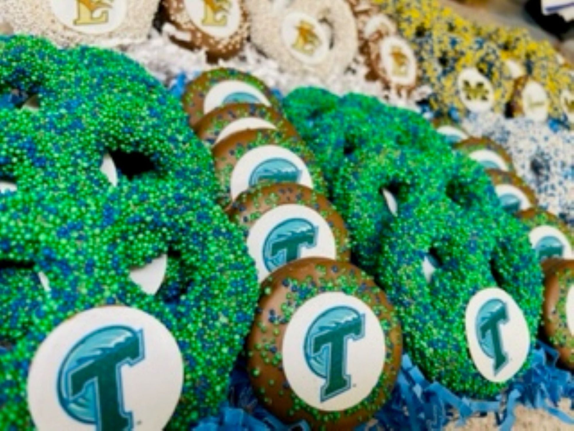 Custom Logo Pretzel & Oreo Platter - Sweeties Candy Cottage